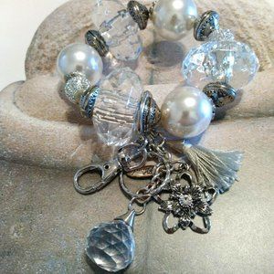 Plunder Design  Chunky Pearl Key Clip Bracelet